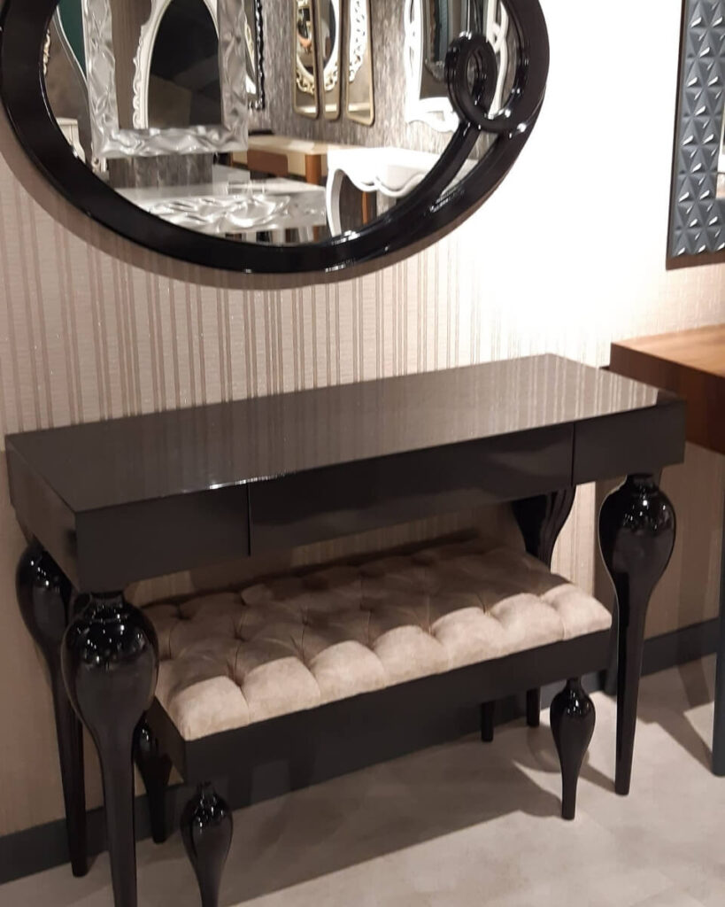 Puflu Aynalı Dresuar Takımı Efe Mobilya &amp; Aksesuar