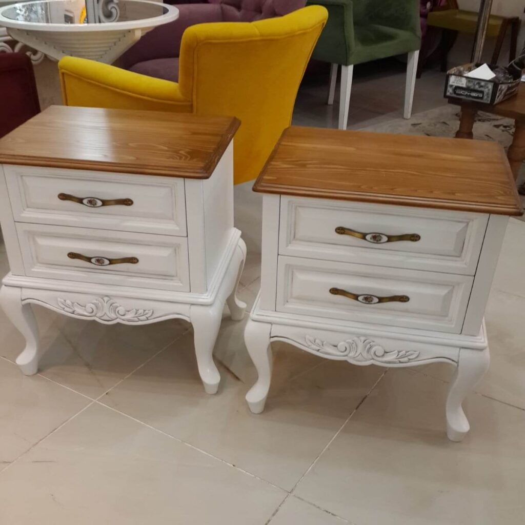 Beyaz Yatak Başı Komodin Efe Mobilya &amp; Aksesuar